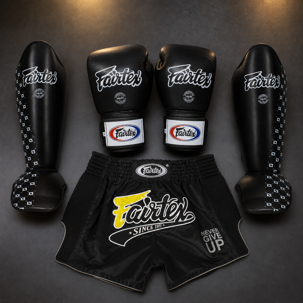 Fairtex Never Give Up Black Gold Fightset