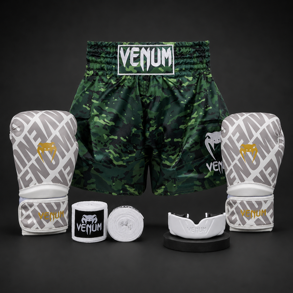 Venum Forest Camo White Gold Fightset con pantaloncini, guantoni, paradenti e fasce