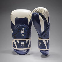 Venum Challenger 4.0 Scales Boxing Gloves