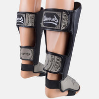 8 Weapons Ways Yant Shin Guards